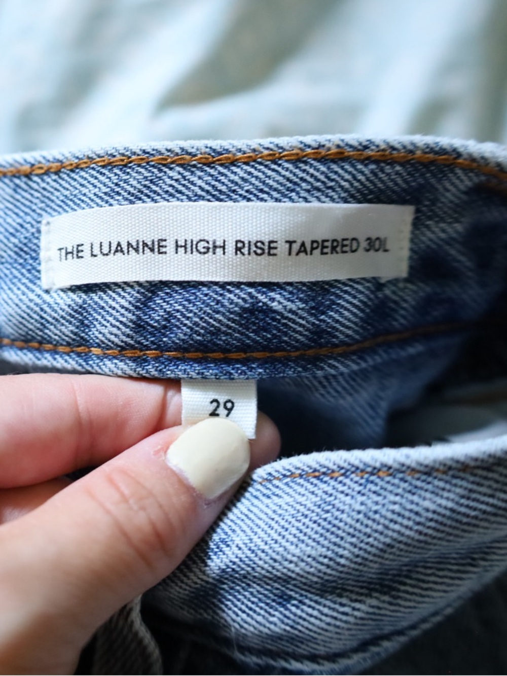 Aritzia Denim Forum The Luanne High Rise Tapered 30L Light Wash Women’s Size 29 - Picture 10 of 11